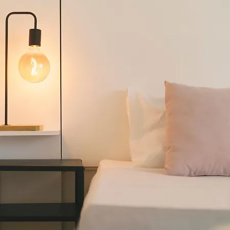 01 - Pearl * Peniche